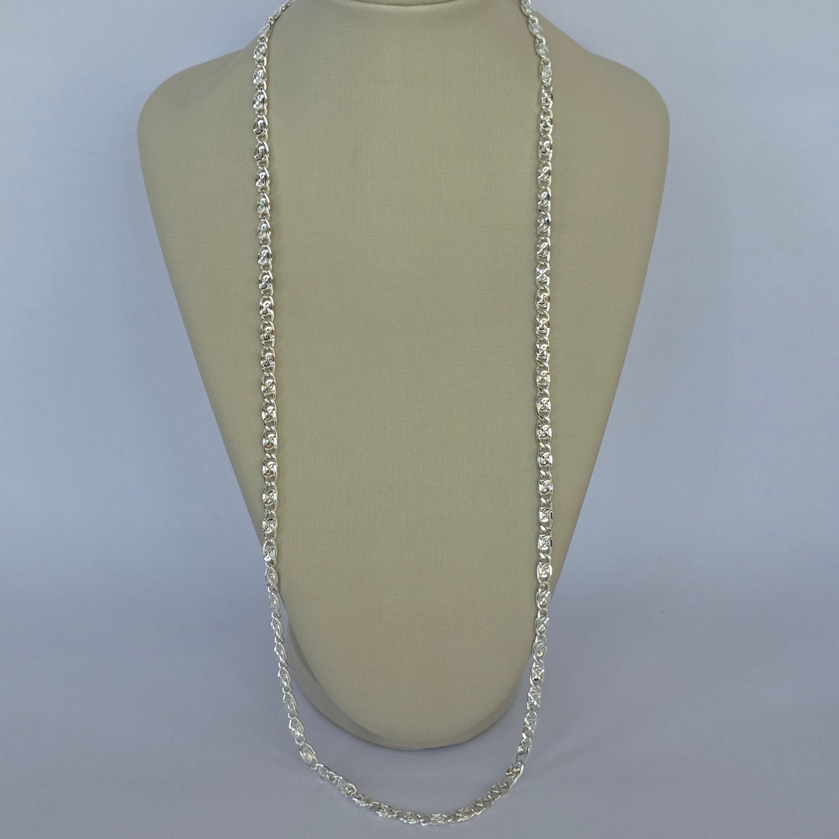 Comprar Cadena de Eslabones Ovalados Entrelazados en Plata 925 - Joyería BomLeón Chile
