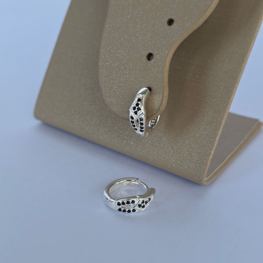 Aros Argolla Geométrica con Microcircones Negros en Plata 925