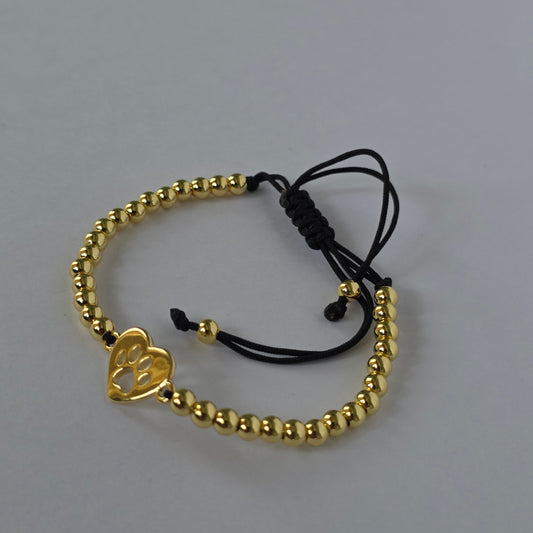 Pulsera Macramé Bolitas Doradas Dije Corazón Patita – Baño de Oro 18K — Joyería BomLeón