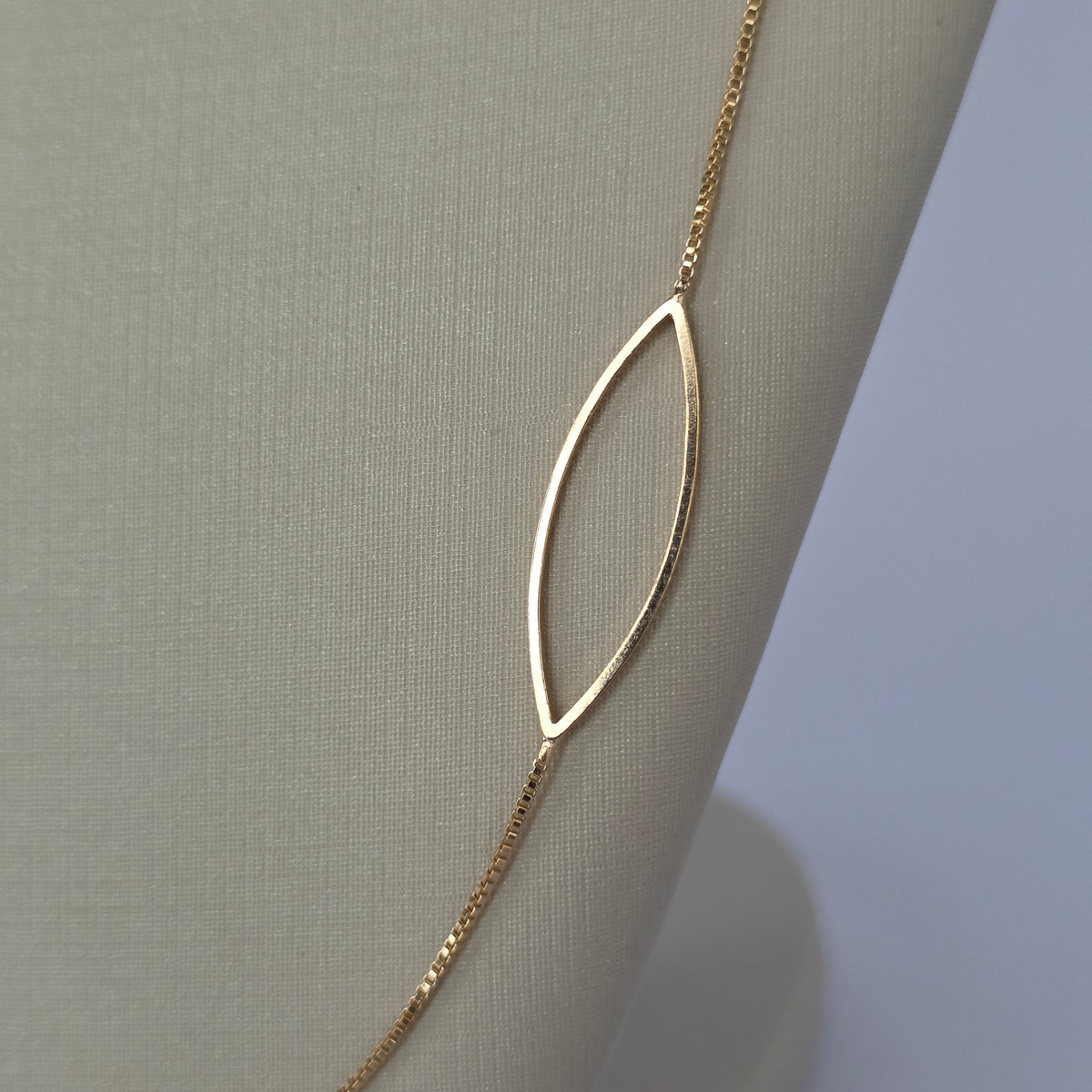 Collar Largo Aros Marquesa Baño de Oro 18K — Joyería BomLeón
