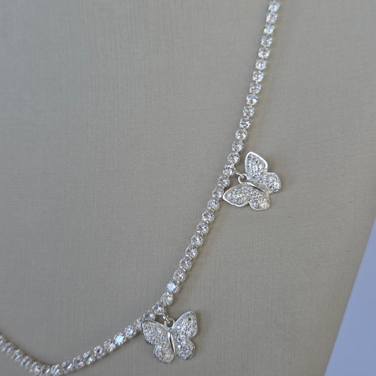 Cadena con Cinco Mariposas y Microcircones en Plata 925