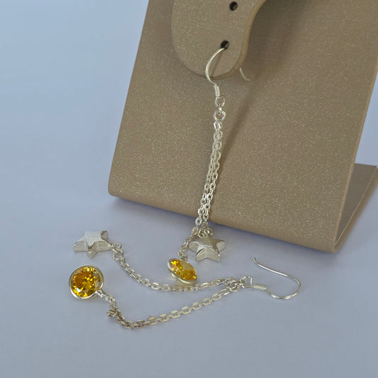 Aros Colgantes Estrellas con Microcircón Amarillo en Plata 925
