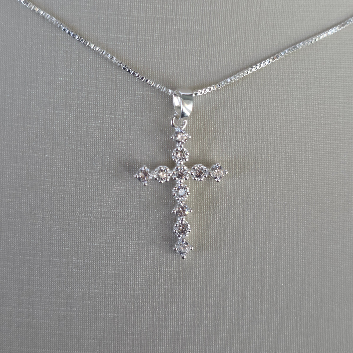 Colgante Cruz con Microcircones Transparentes Plata 925