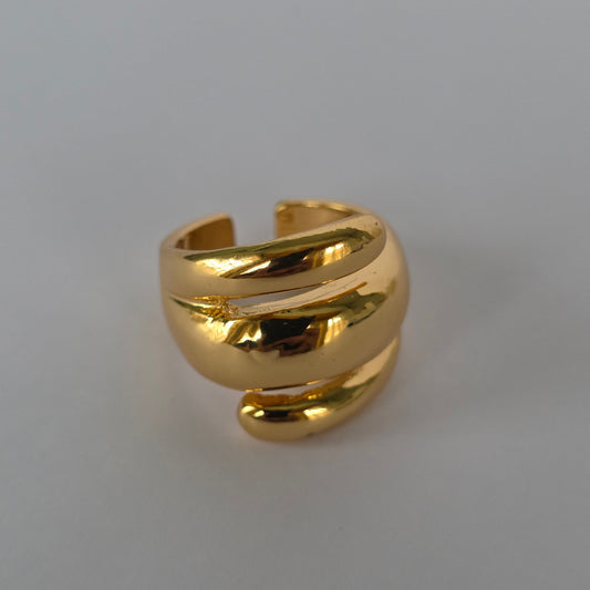Anillo Espiral Triple Banda Ajustable Baño de Oro 18K — Joyería BomLeón