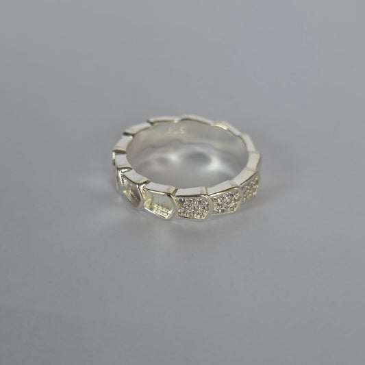 Anillo Geométrico Segmentado con Microcircones en Plata 925