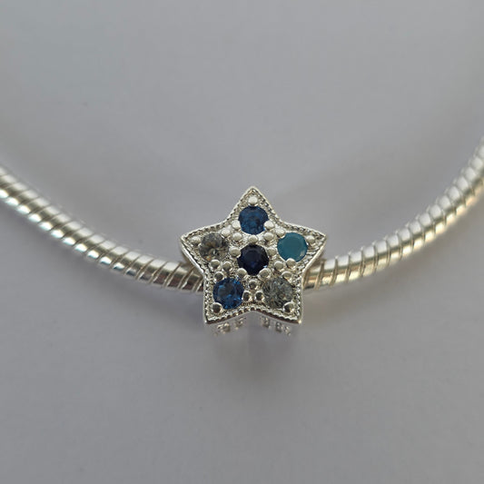 Comprar Charm Estrella con Microcircones Azules y Grises Plata 925 - Joyería BomLeón Chile