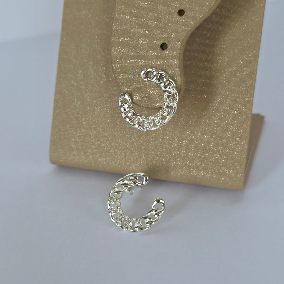 Aros Argolla de Eslabones con Microcircones en Plata 925