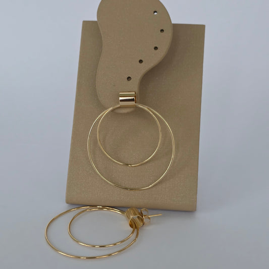 Aros con Tornillo Doble Aro Delgado con Cilindro · Baño de Oro 18K — Joyería BomLeón