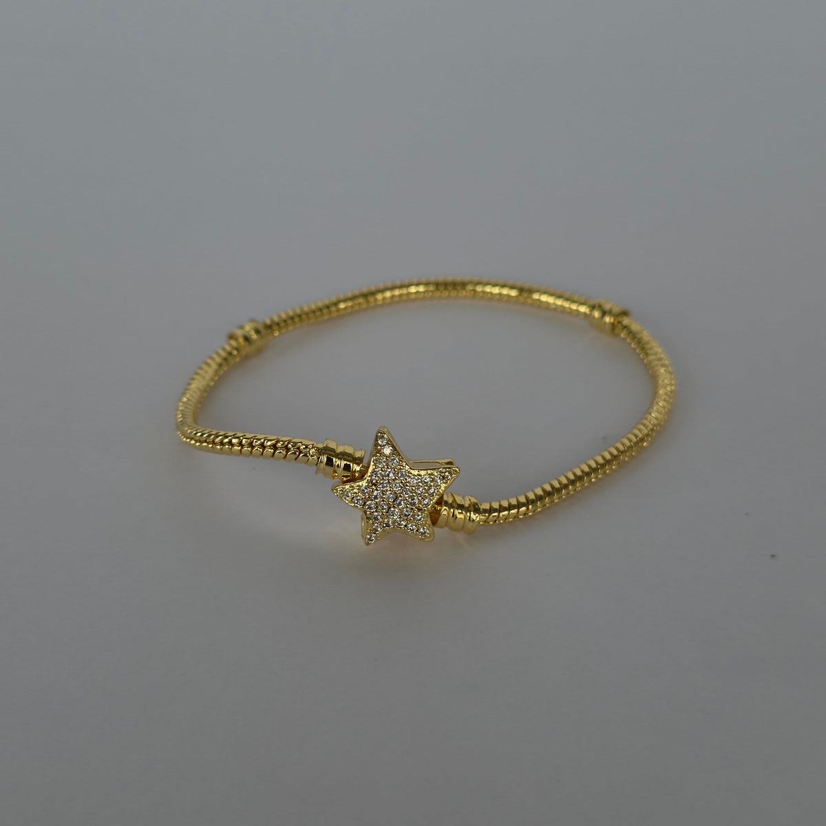 Pulsera Snake Chain Estrella Microcircones – Baño de Oro 18K — Joyería BomLeón