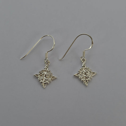 Aros Colgantes Rombo Ornamental en Plata 925