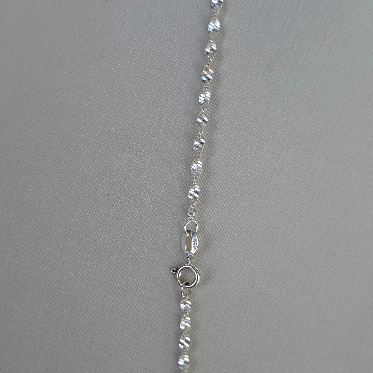 Cadena de Bolitas Texturizadas en Plata 925
