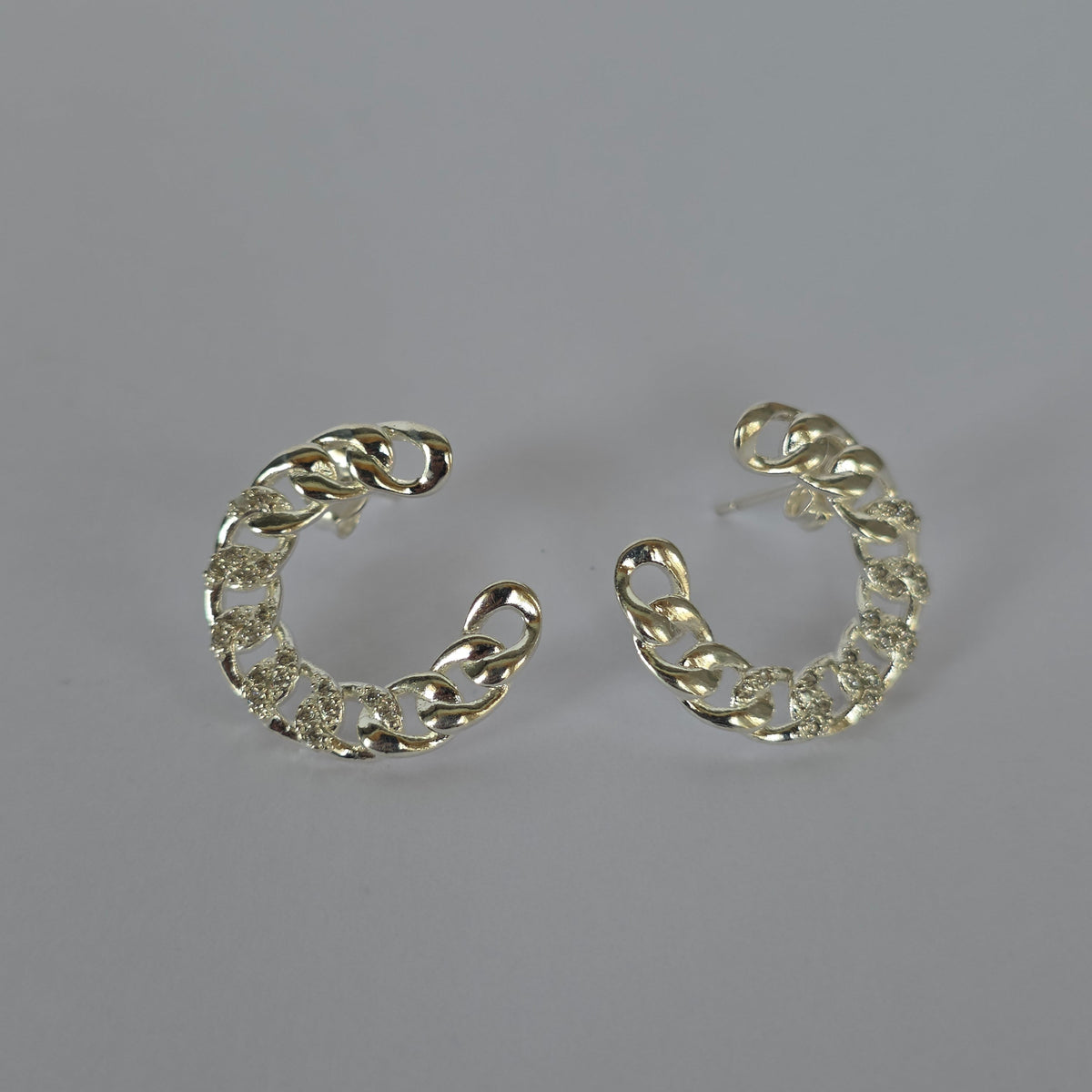 Aros Argolla de Eslabones con Microcircones en Plata 925